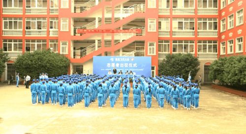 志愿青春翱翔藍(lán)天 江航職院350名青年志愿者傾情護(hù)航南昌飛行大會(huì)